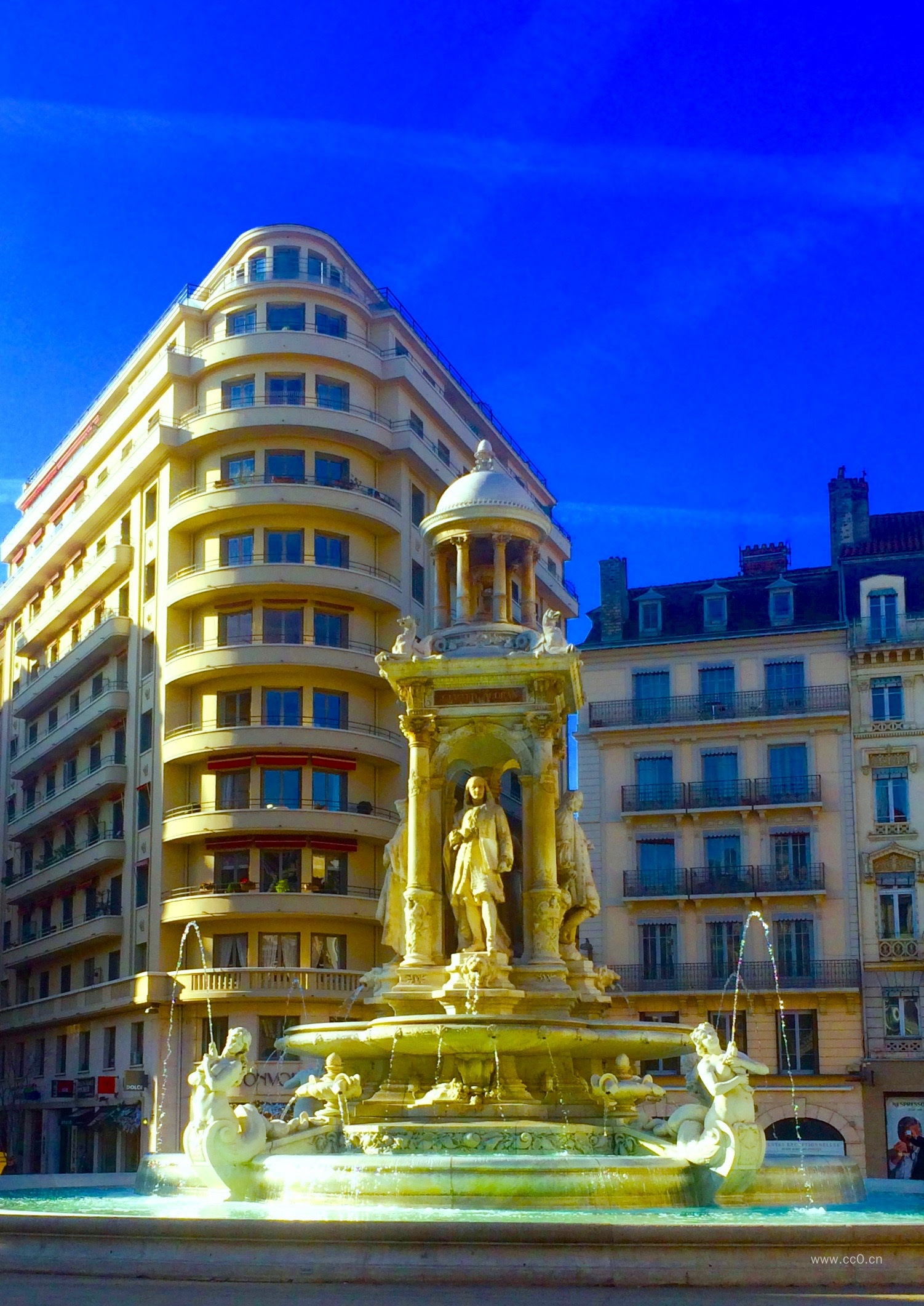 欧式喷泉雕塑图片