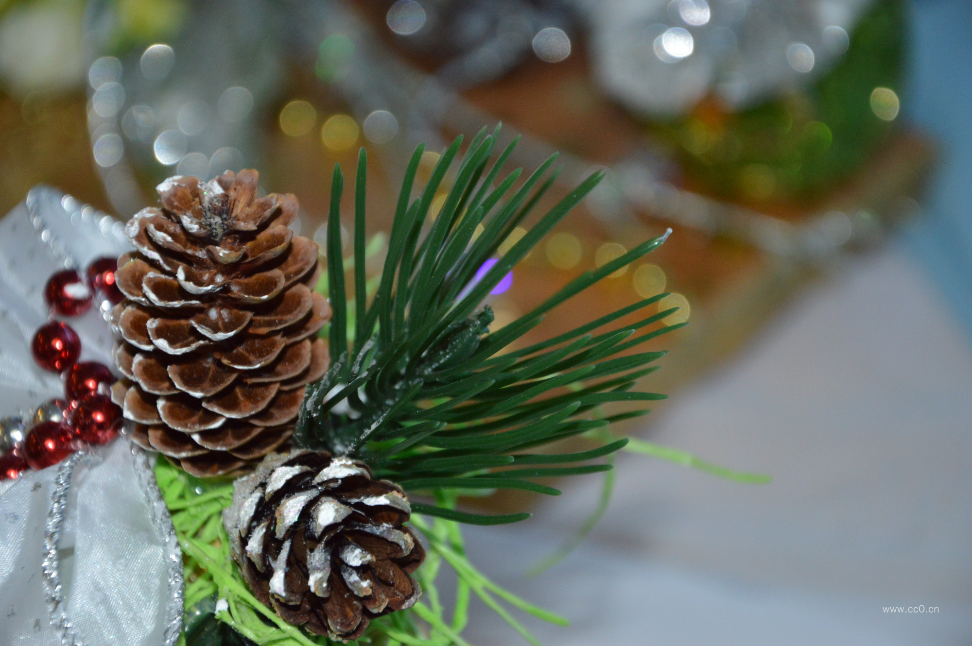 圣诞节松果装饰图片