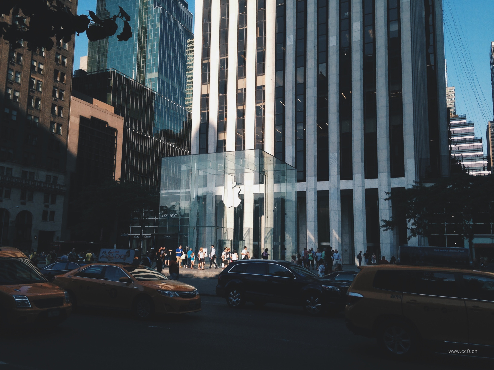 摩天大楼、道路、建筑、市区