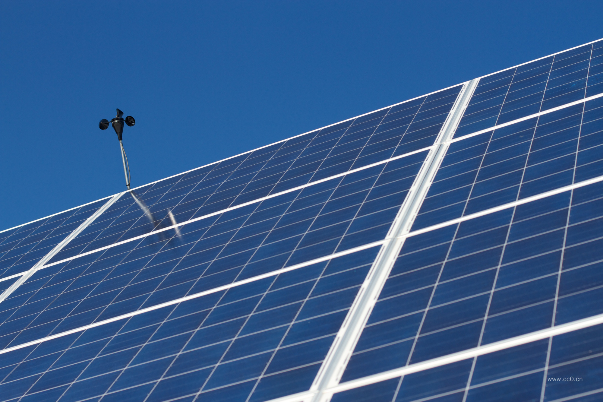 太阳能电池板的图片