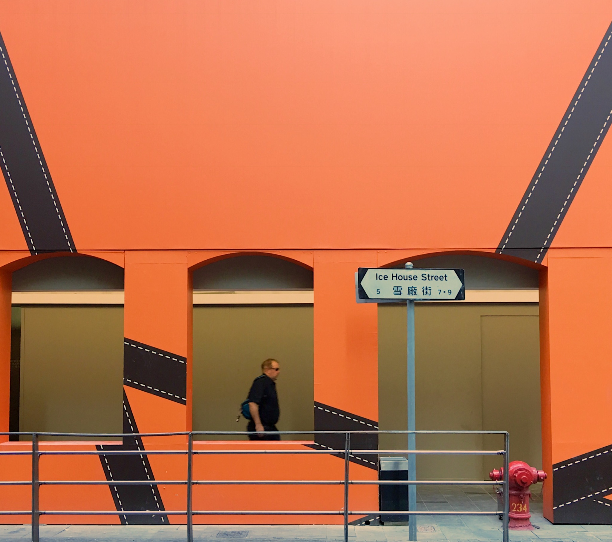 香港湾仔行色匆匆